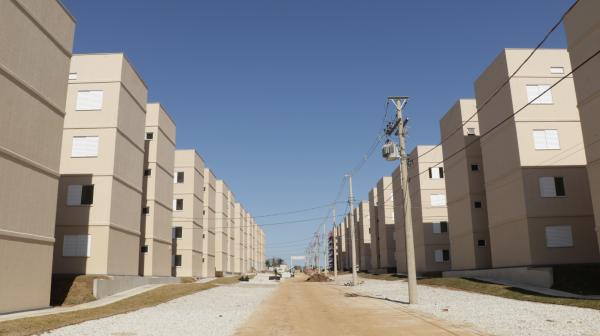 A empresa diz que está na fase em realizar acabamentos externos / Foto: Paulo Batista