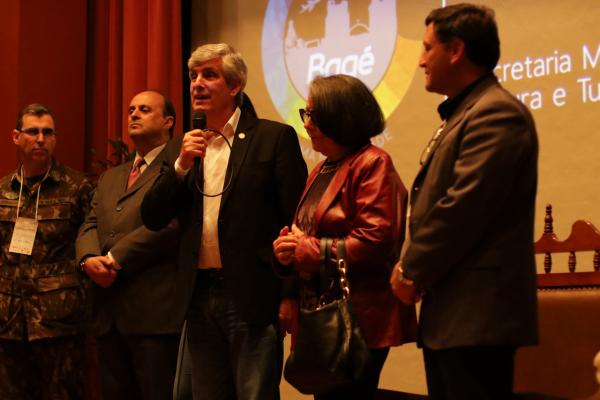 Manoel Machado em um dos seus primeiros compromissos como prefeito de Bagé após afastamento de Divaldo Lara por 180 dias / Foto: Rodrigo Sarasol