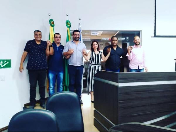 Prefeito Adriano e Base do Governo / Foto: Reprodução