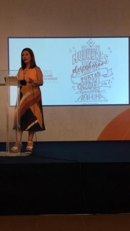 Em Fortaleza para apresentar o artigo que foi publicado no livro lançado na Conferência Nacional da Mulher Advogada / Foto: Fortaleza/Lara Morelli
