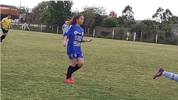 Atuando contra o Grêmio em Candiota pelo Campeonato Gaúcho categoria sub-14 / Foto: Arquivo Pessoal