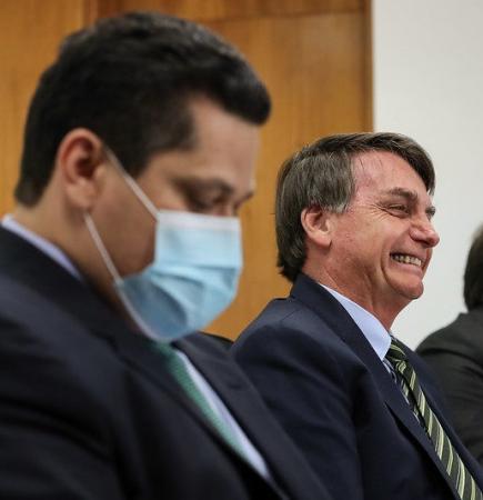 O presidente Jair Bolsonaro e o presidente do Senado, Davi Alcolumbre / Foto: Planalto / Flickr