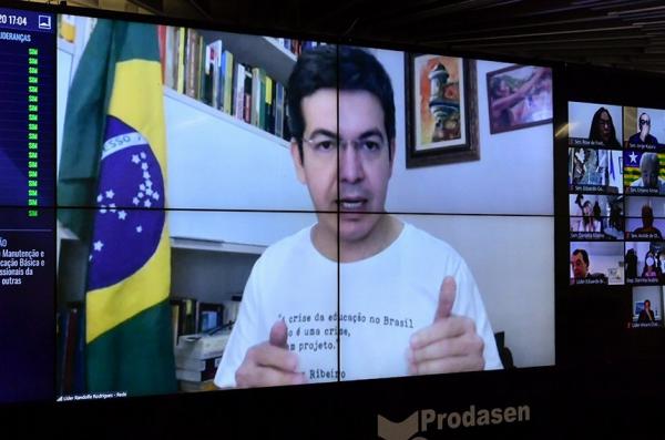 Randolfe Rodrigues / Waldemir Barreto/Agência Senado