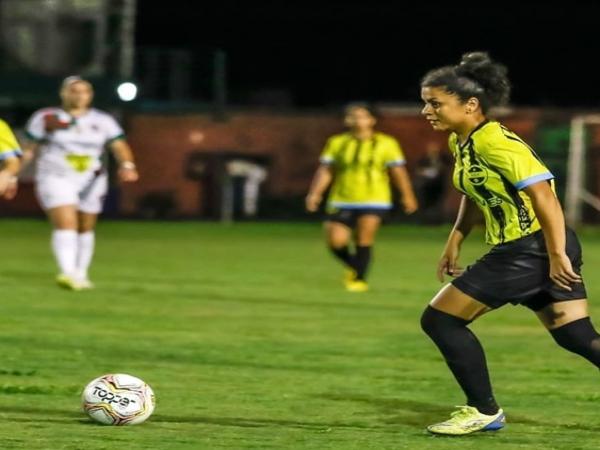 Pâmela no jogo nas Castanheirasque valia a vaga no Campeonato Brasileiro Série A-2 em 2021 / Foto: Arquivo Pessoal