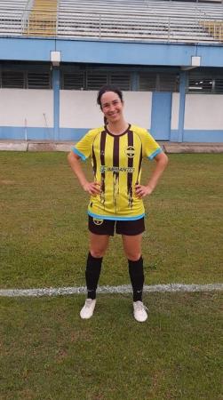 Elena com a camisa do Estrela / Foto: Arquivo Pessoal