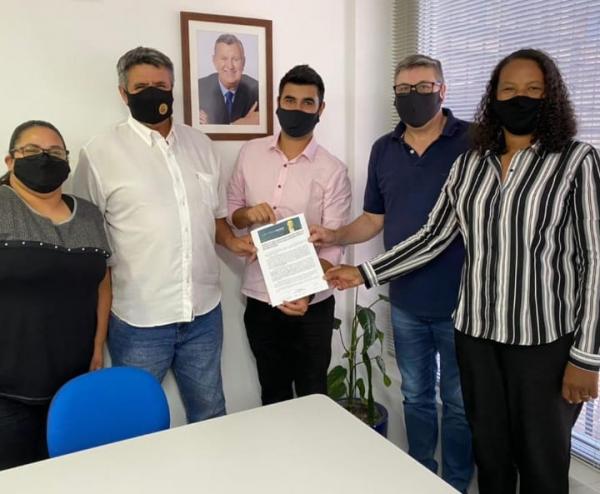 Luana assessora parlamentar, Jorge coruja, Diego, Roberto, Tanira / Foto: Divulgação
