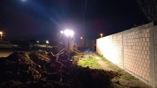 Funcionários da autarquia trabalharam durante a tarde e a noite / Foto: Divulgação