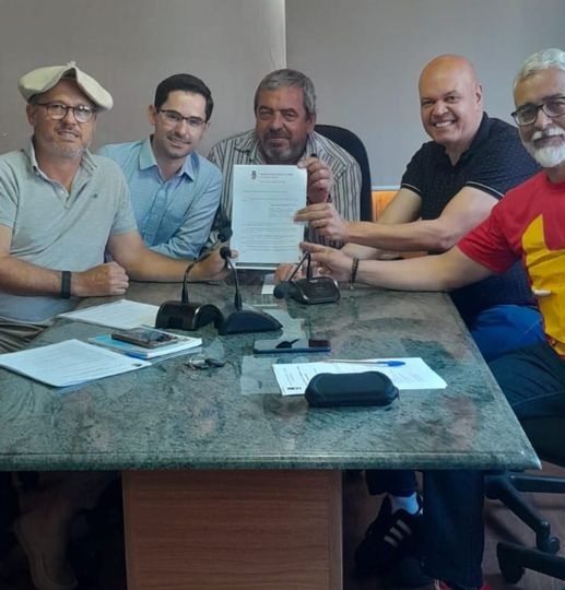Vereadores da Comissão Cleber Zuliani (PP), advogado Bruno Netto, Ramão Bogado (PTB), Omar Ghani (PP), Flavius D’ajulia (PT) / Foto: Divulgação