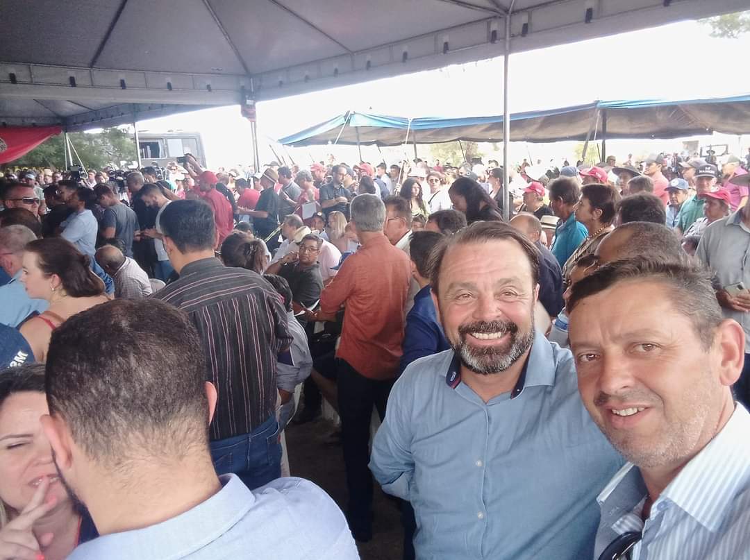 O ex-presidente da Famurs gestão 2015/2016 agora um “feliz” peixe fora d’água / Foto: Reprodução/Facebook